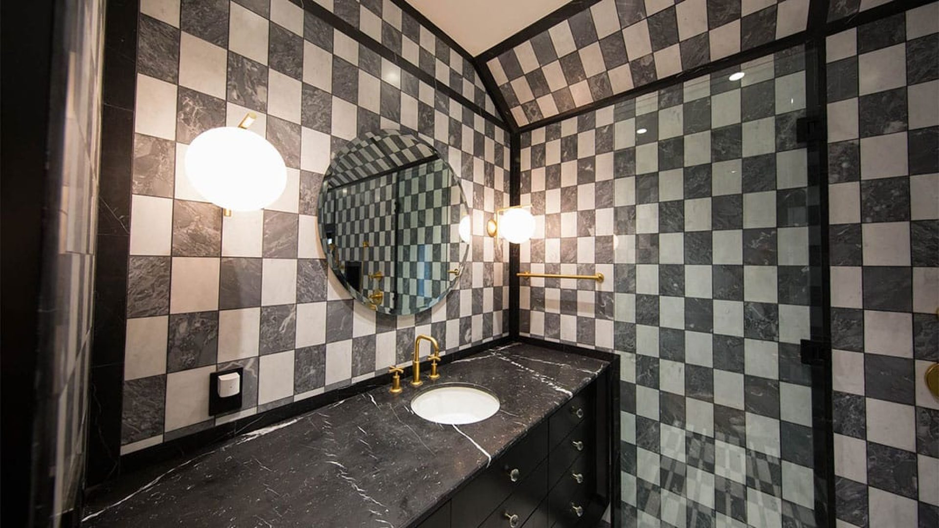 Ensuite_2_MainPage_Thumb